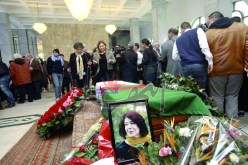 التحام الجزائريين حول ابنتي خفف من آلامي على فقدانها