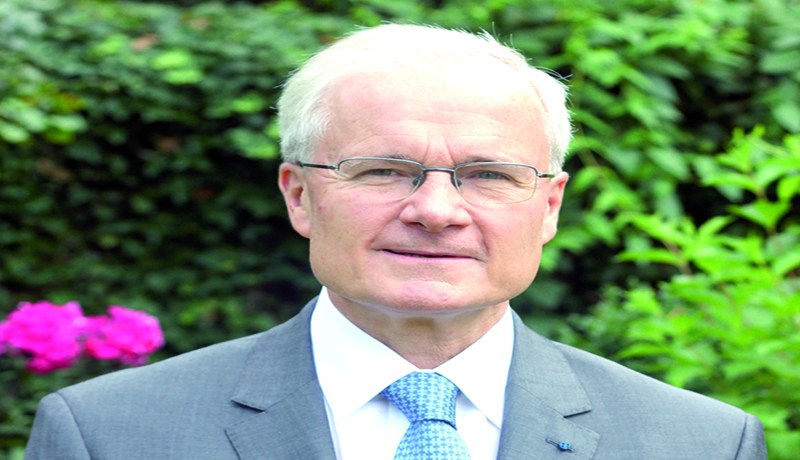 السفير الفرنسي بالجزائر فرنسا لن تقع في فخ معاداة الإسلام