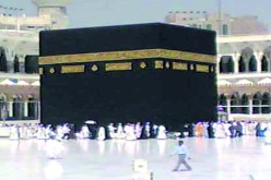 مرشدة دينية مزيفة تحتال على 5 عجائز بإيهامهن بالتوسط لهن لأداء العمرة في تيارت