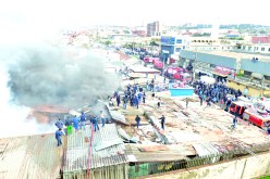 شرارة كهربائية تحول 46 محلا إلى رماد في العاصمة