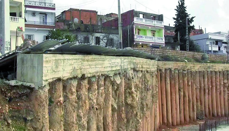 حفريات إنجاز مسرح الهواء الطلق تهدد بانهيار حي بأكمله في ميلة