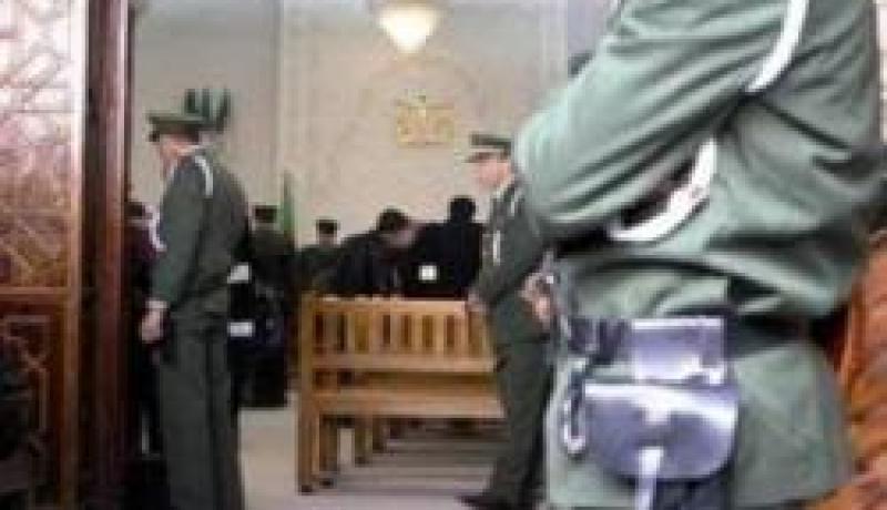 شاب يزوّر وثائق سيارة للإبقاء على لوحة ترقيمها الألمانية في القليعة