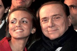 رئيس الوزراء الايطالي السابق برلسكوني يتزوج فتاة تصغره بنصف قرن