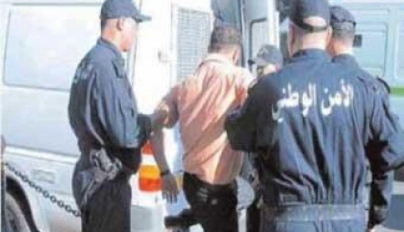 بنـّاءان يقتلان صديقهمـا للسطو علـى سيارته في وهران