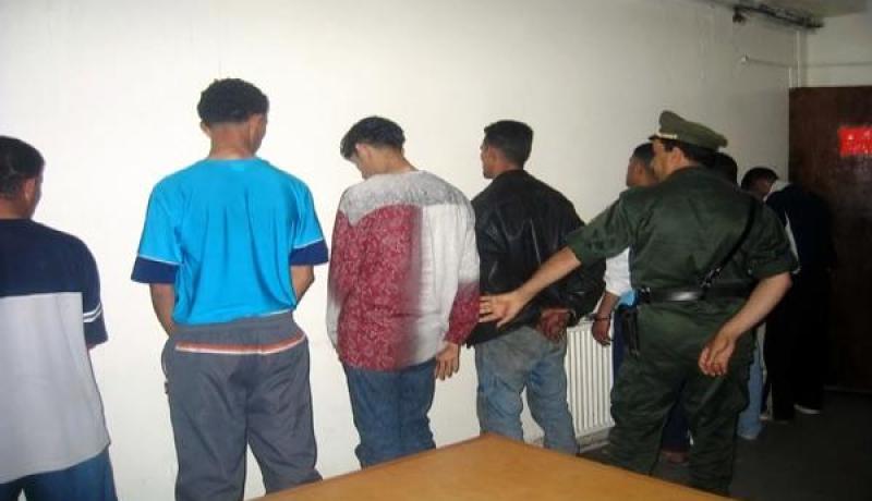 تفكيك عصابة مخدرات تضمّ 3 نساء ورجلين من عائلة واحدة في سيدي عقبة ببسكرة