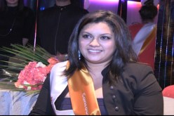 طالبة تفوز بلقب‮ ''‬أجـمـل ابتسامة‮''!‬