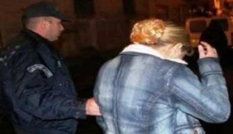 توقيف سيدة متلبسة بالخيانة الزوجية بين أحضان شاب في وادي العنب بعنابة