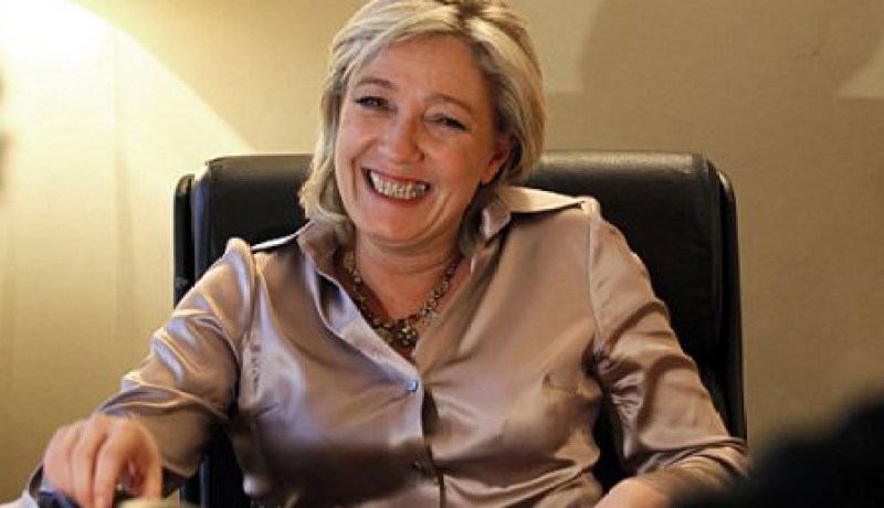 باريس تطلب رفع الحصانة عن مارلين لوبان بسبب تصريحاتها المسيئة للإسلام