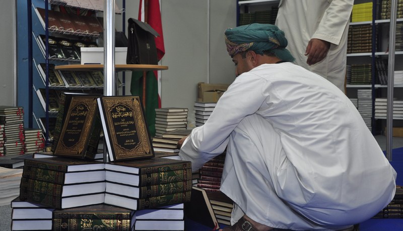 الكتب الإسلامية تحطّم رقما قياسيا في‮ ‬المبيعات بالصالون الدولي‮ ‬للكتاب