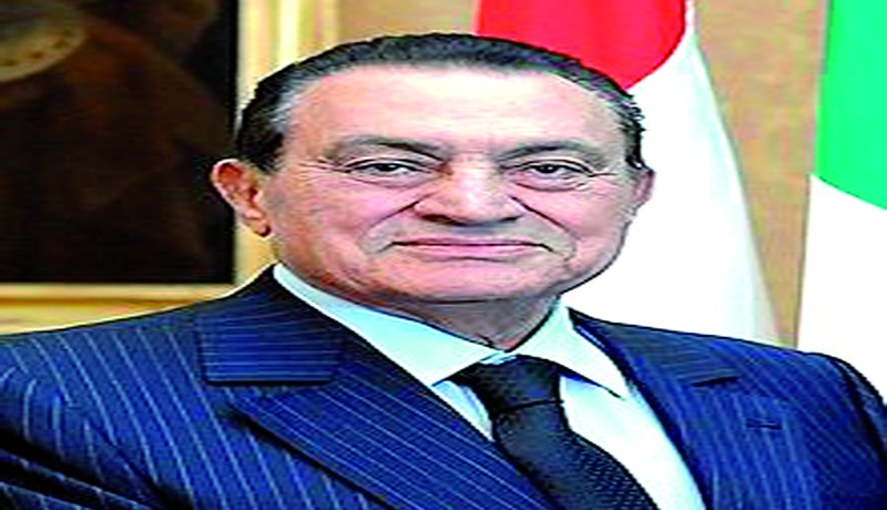 تدهور صحة مبارك في‮ ‬أول‮ ‬يوم له في‮ ‬سجن‮ “‬طرّة‮”‬