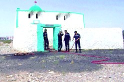 مجهولون يحرقون ضريح العلامة عبد الرحمان بن زرزور في بسكرة