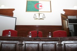 قاضية تطرد محامين من المحكمة بسبب قضية خيانة زوجية في عنابة