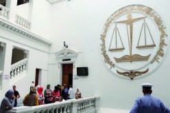 مزطول يضرب مير بني مسوس بقارورة زجاج بسبب 1000 دينار