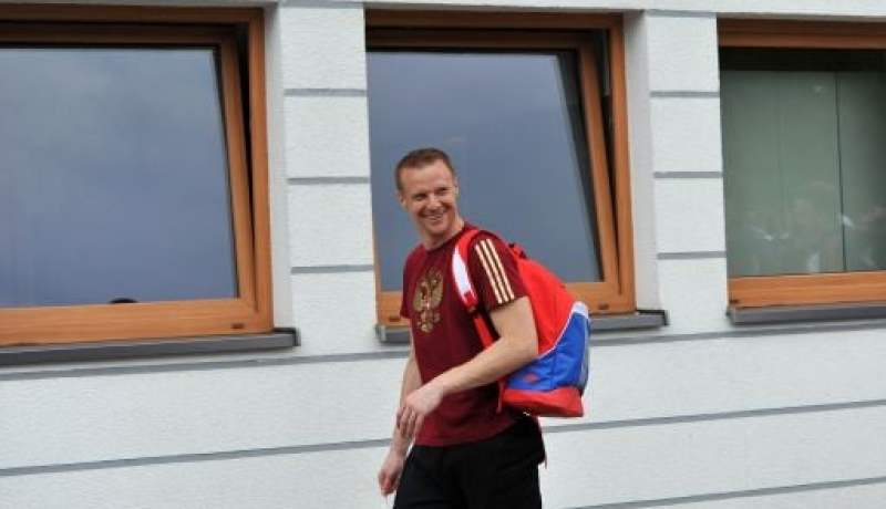 حارس نادي زينيت يعلق مشاركاته الدولية لأسباب عائلية