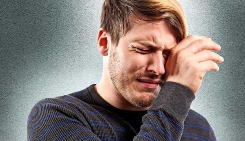 اكتشفت أن زوجتي تعيش تحت رحمة آلة!