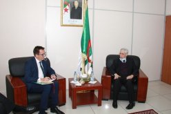 شيتور يتباحث سبل التعاون في مجال الطاقات المتجددة مع سفير سويسرا