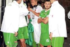 مصر ربحت غير العيب وفي المريخ الجزائر عمرها ما تريب