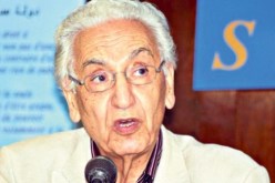 حسين آيت أحمد سيوارى الثرى بمسقط رأسه بعين الحمام