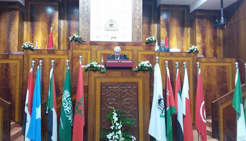 بن صالح يصف من المغرب قرار ترامب بالمؤسف والخطير