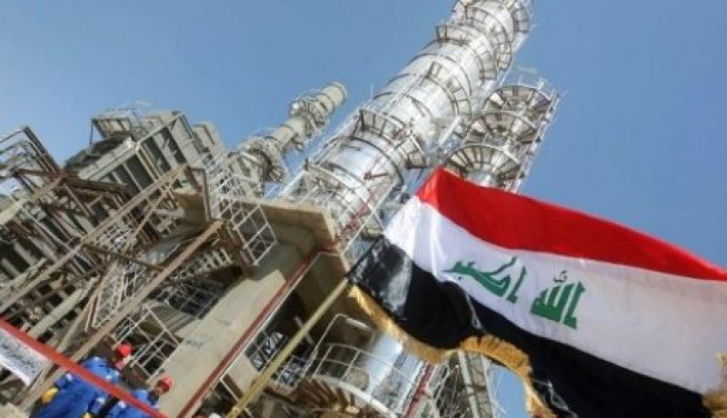 إنخفاض عائدات النفط العراقية إثر تراجع اسعار النفط العالمية