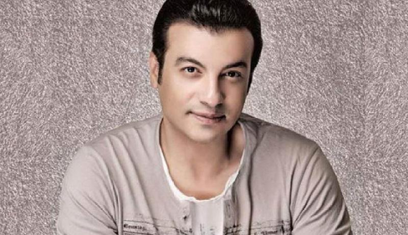 مصرع والد الفنان المصري إيهاب توفيق في حريق مهول