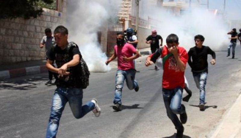 إصابة 25 فلسطينيا خلال مواجهات مع جيش الإحتلال بالقدس والضفة الغربية