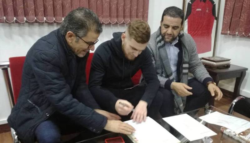 بالصور..زيري حمار يلتحق رسميا بشبيبة القبائل