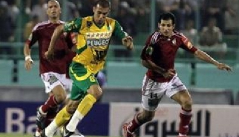 شبيبة القبائل تفرض التعادل على الأهلي و تضمن التأهل بالفيديو