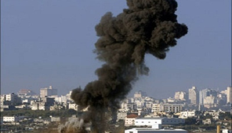 غارة جوية إسرائيلية على غزة بعد سقوط صاروخين في إسرائيل