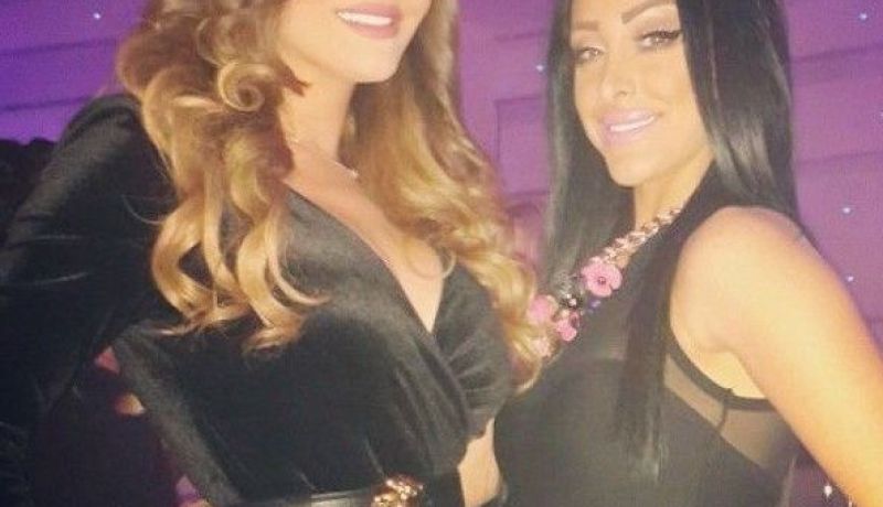 ظهور شقيقات ديانا كرزون بنفس الإطلالة أثناء الإحتفال بالعام الجديد