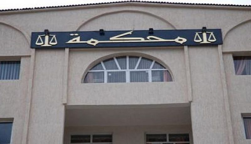 الحبس لشخصين حاولا منع فتح ملحق لعلاج المصابين بكورونا في تيارت