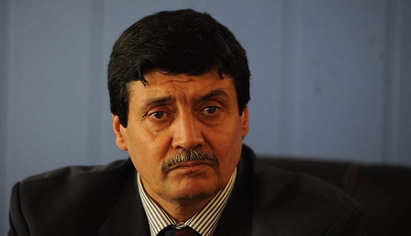 ذاهبون إلى فرنسا لاستكمال ملف الاعتراف بجرائمها وليس للبيع أو الشراء