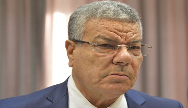 سعداني يغسل عظامو
