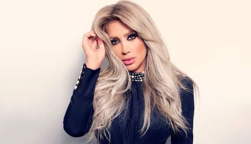 مايا دياب ترد على رسالة داعش التي وصلتها على حسابها في Instagram