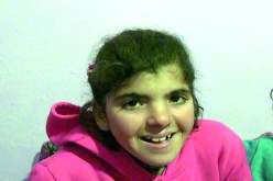 حسناء طفلة لم تأكل ولم تشرب منذ 12 سنة في بغاي بخنشلة