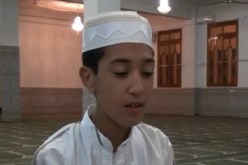 عبد الحق …طفل في الـ14 من العمر يؤم بالمصلين خلال التراويح في سطاوالي