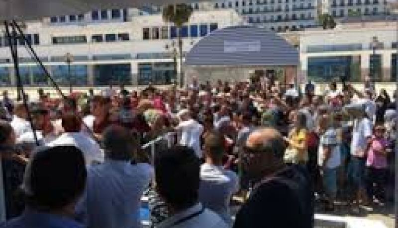 37000 مصطاف ينتقل عبر باخرة الجزائر “الجميلة” في ظرف 18 يوما