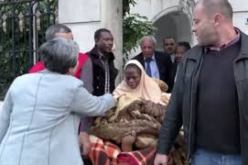 تمنراست : نقل الرعايا النيجريين نحو عين قزام الحدودية لإعادتهم إلى بلدهم الأصلي