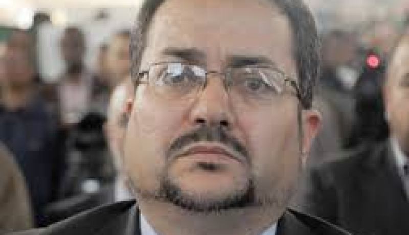 مناصرة يدعو الطلبة إلى تبليغ رسالة العلم والمعرفة