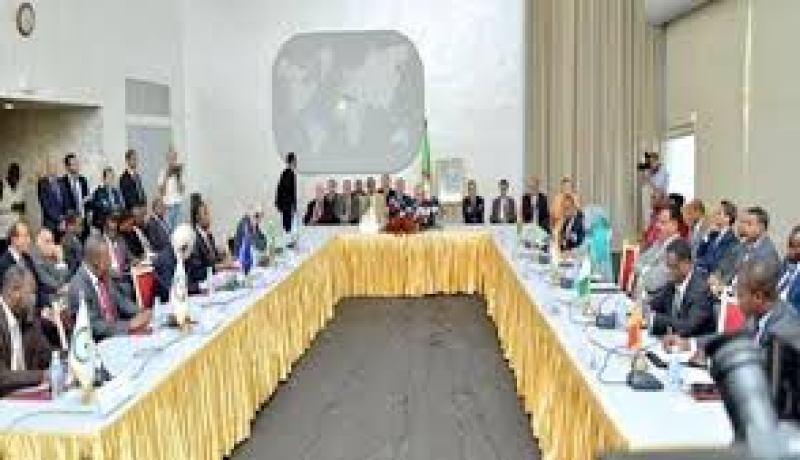 اسبانيا تدعو الأطراف المالية إلى المشاركة بروح بناءة في الحوار المالي الشامل