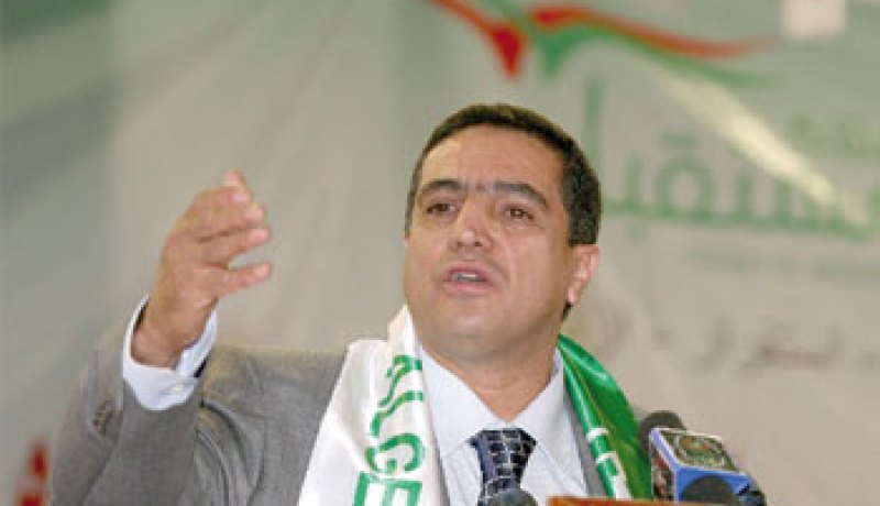 عبد العزيز بلعيد يعد بجعل الجزائر “يابان افريقيا”