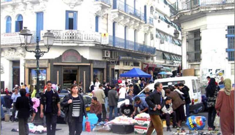 حقوق الانسان بالجزائر تخلصت من الفكر الأحادي و كل الدساتير الوطنية استجابت للاعلان العالمي لحقوق الانسان