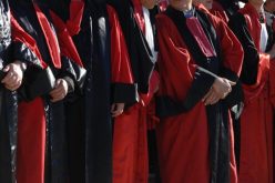 القضاة يرفضون الإملاءات والمرافقات في عملهم القضائي