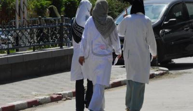 بوضياف يعلن عن فتح مسابقات للتوظيف الداخلي لترسيم كافة العاملين بقطاع الصحة