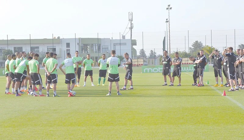 تعداد الخضر يكتمل في سيدي موسى وبعض اللاعبين طلبوا إعفاءهم من التدريبات أمس