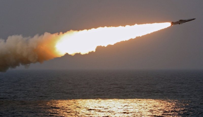 روسيا تطلق صواريخ كاليبر على مواقع داعش من غواصة في البحر المتوسط