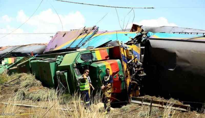 جنوب أفريقيا.. اصابة 200 شخص اثر تصادم قطارين