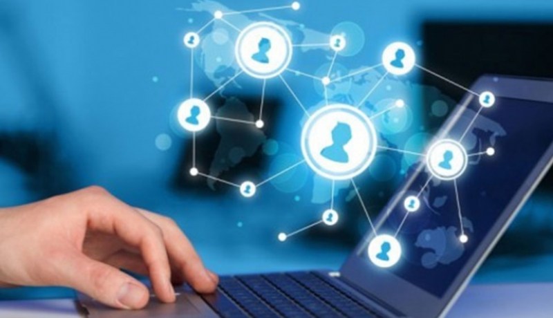 منصات رقمية لإقتناء المواد الغذائية عن بعد