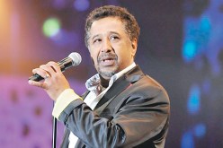 القضاء الفرنسي يبرئ الشاب خالد من تهمة سرقة أغنية دي دي