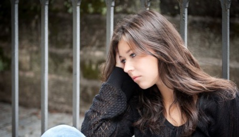 لا أشعر أبدا بتأنيب الضمير بتمنّي الشر لهم وبئس المصير